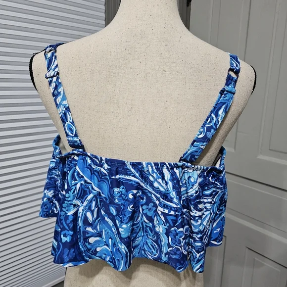Torrid Blue Paisley Sleeveless Tank Bikini Top - Picture 5 of 5